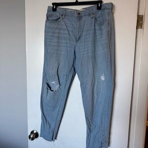 Universal Thread Light Blue Boyfriend Distressed Jeans